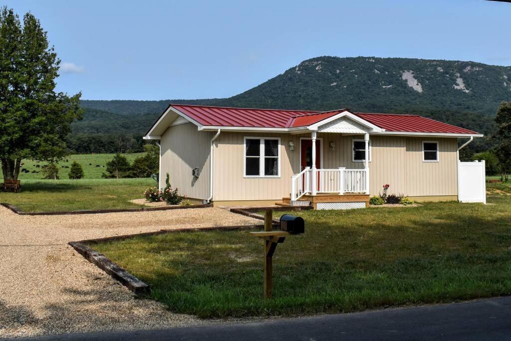 Holly Tree Retreat Located In Beautiful Luray, Va. Villa Exterior photo
